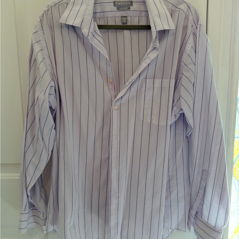 Van Heusen Men's Light Purple Striped Shirt